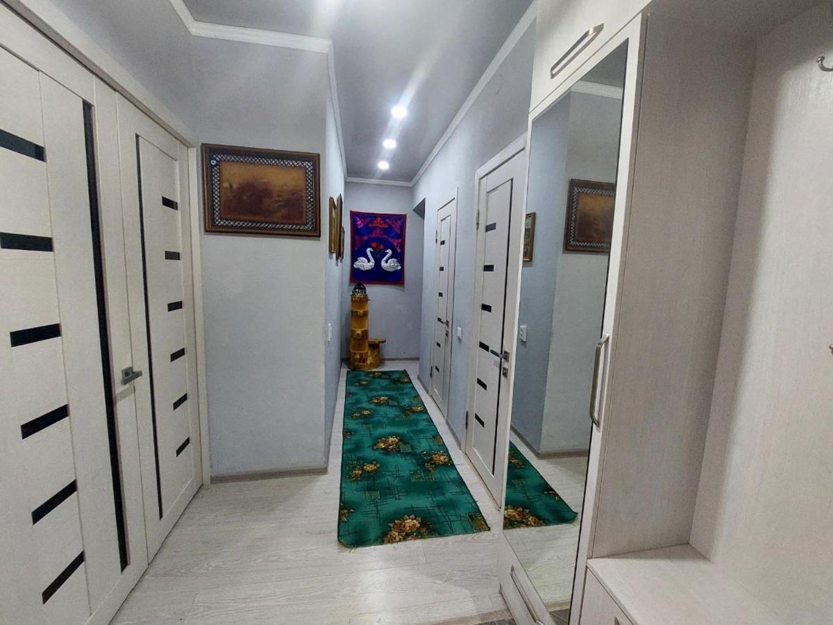 Downtown Homestay Bishkek Exterior foto